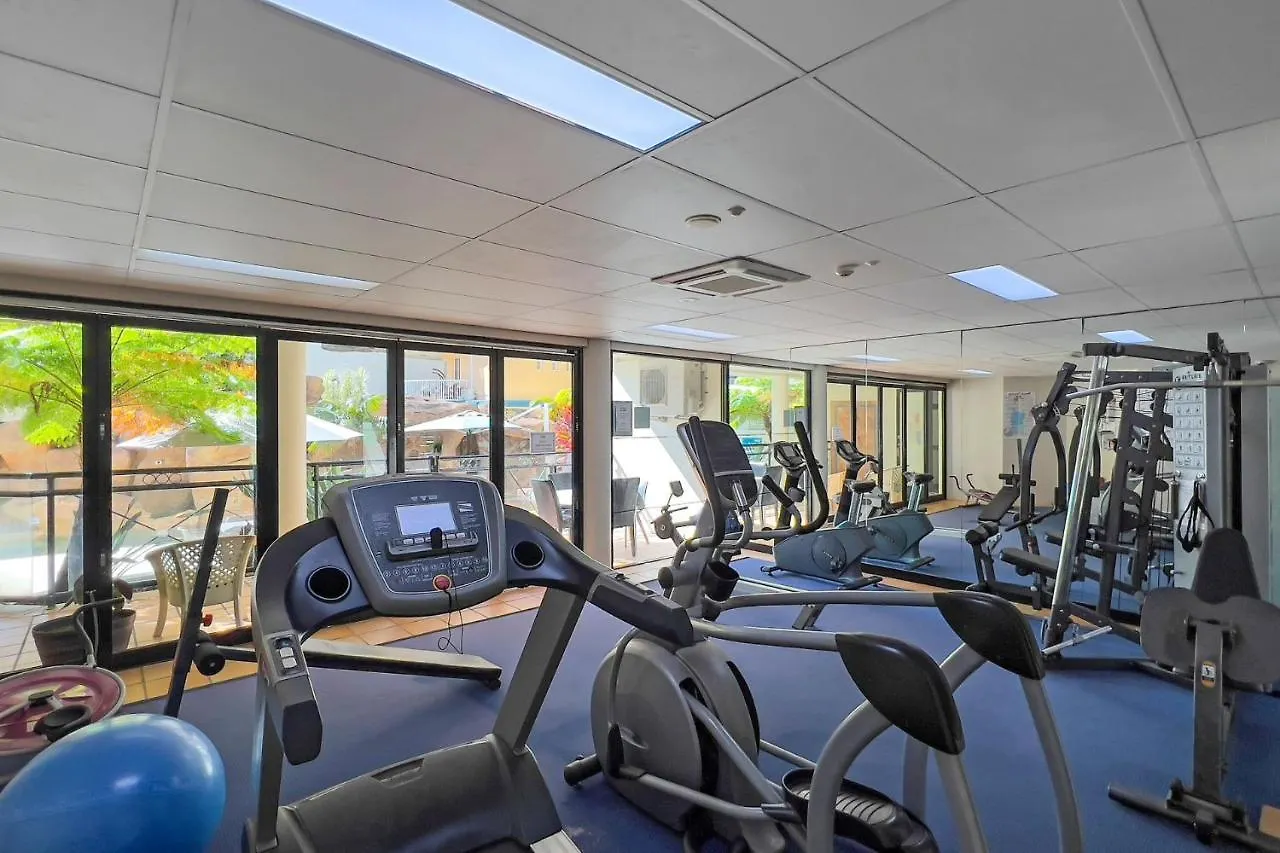 2 Bedroom Apartment, Sleeps 5 In Central Mooloolaba Resort