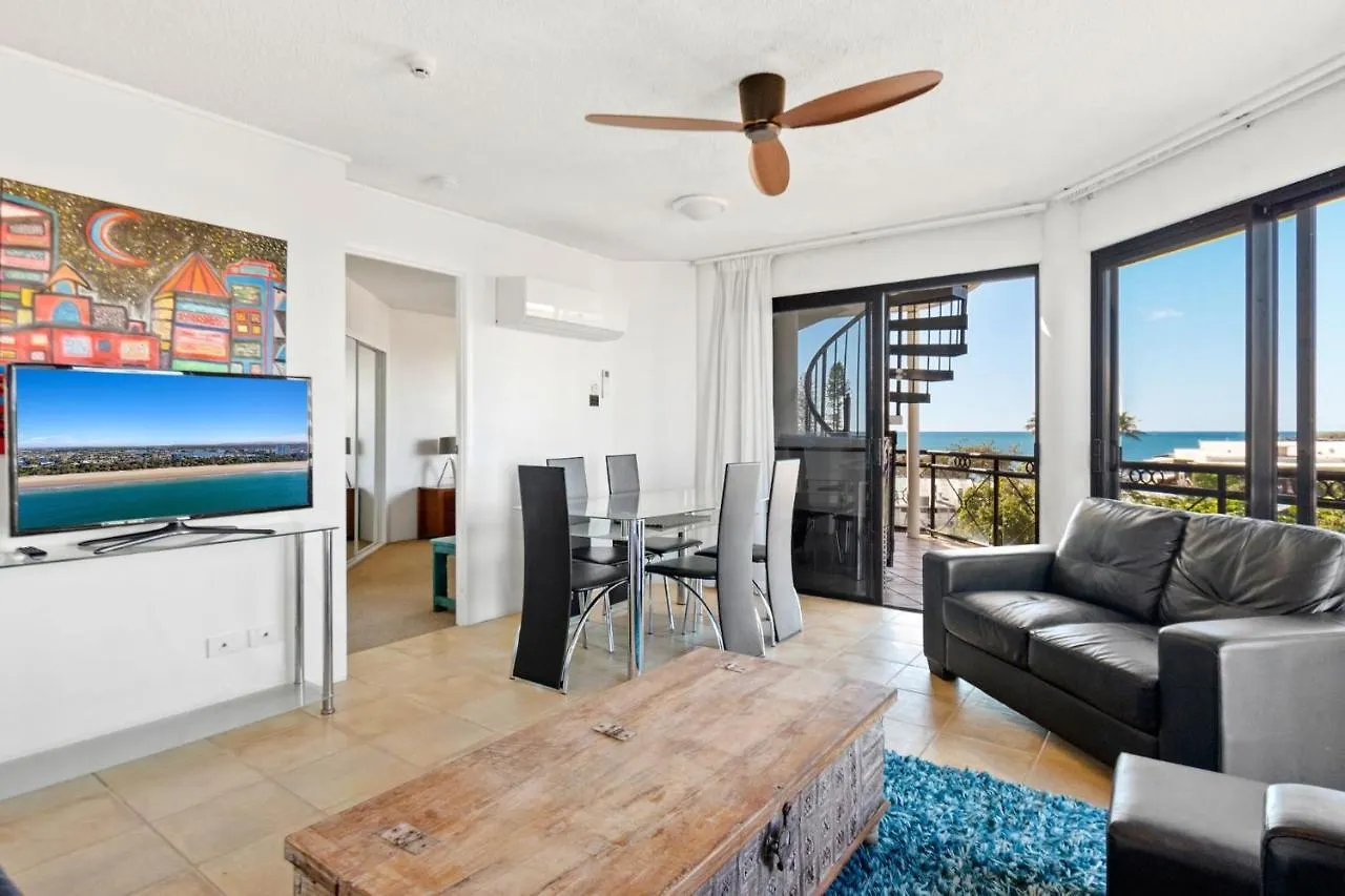 Apartment 2 Bedroom Apartment, Sleeps 5 In Central Mooloolaba Resort